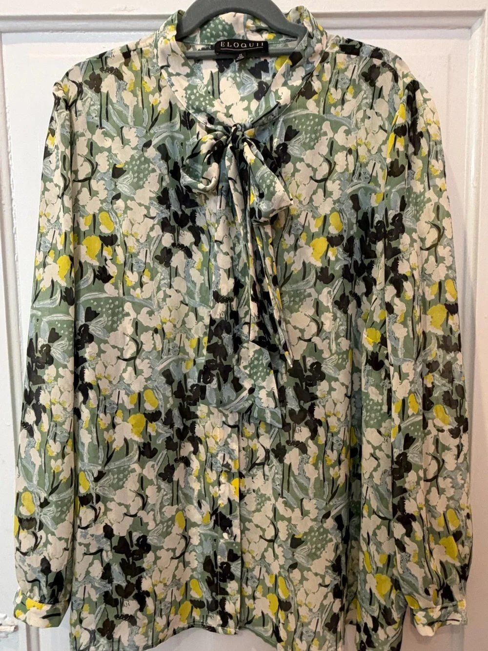 Eloquii sheer button-down floral top, neck bow, 22, NWOT - Picture 2 of 4